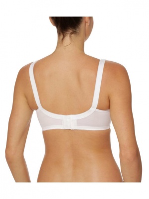 Triumph Claudette 104 Stretch Bra UK - UnderMyWear